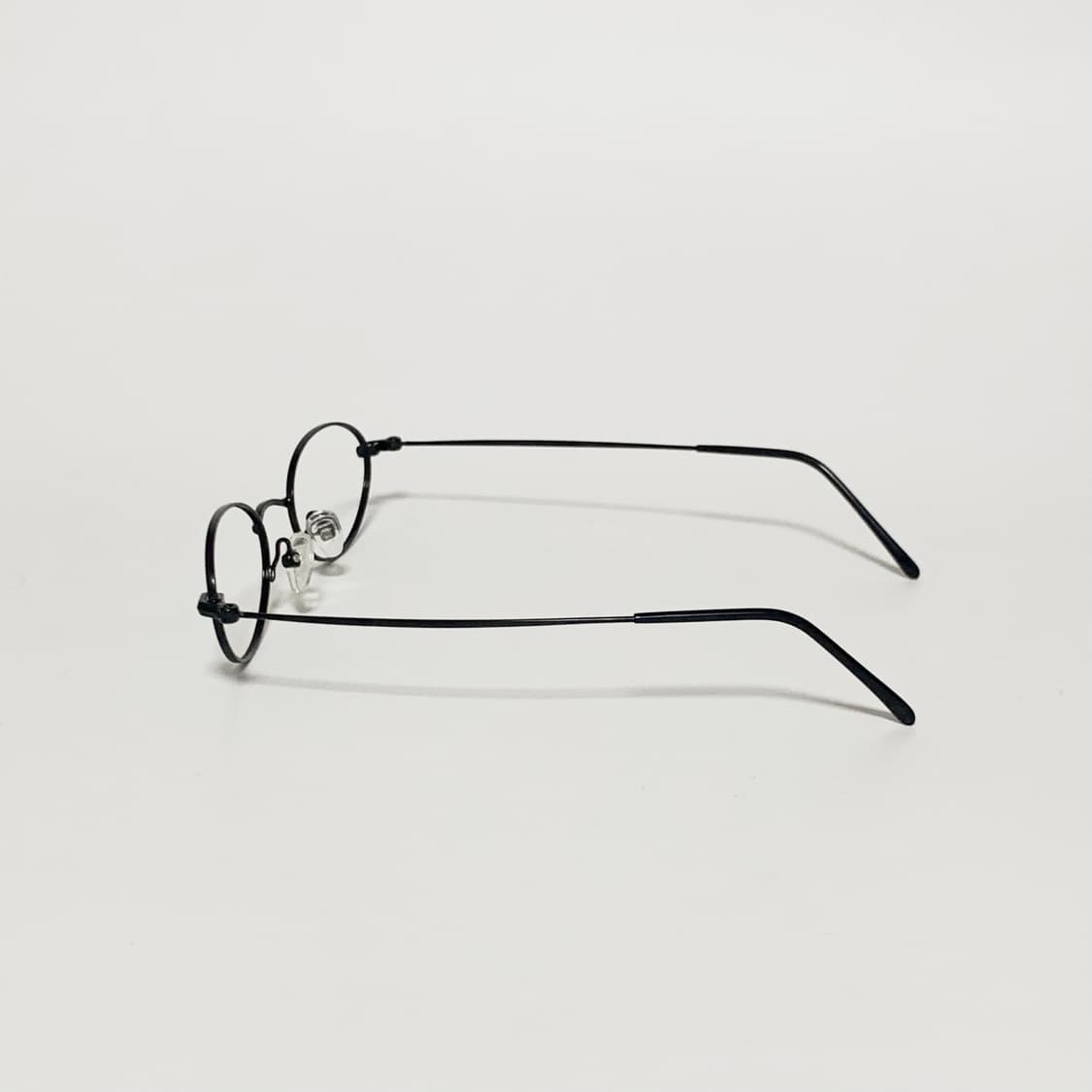 954 데드스탁 빈티지안경 블랙 미니멀 오벌 가벼운 메탈 데일리 픽키 상품이미지3