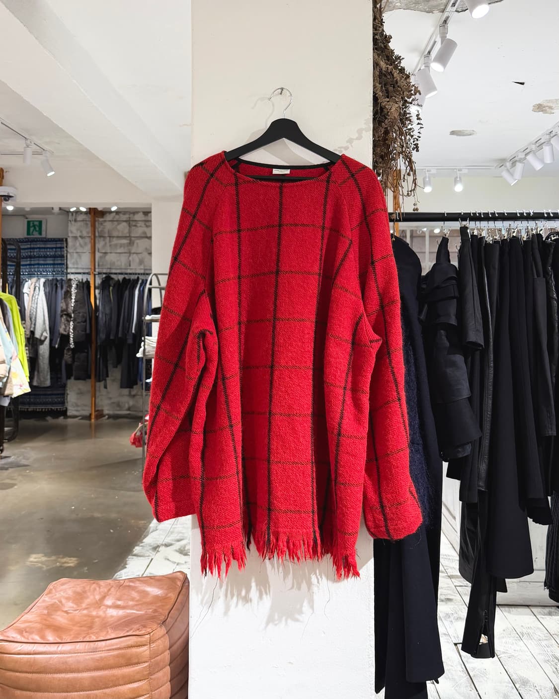 드리스 반 노튼 레드 울 체크 풀오버 니트 상품이미지1