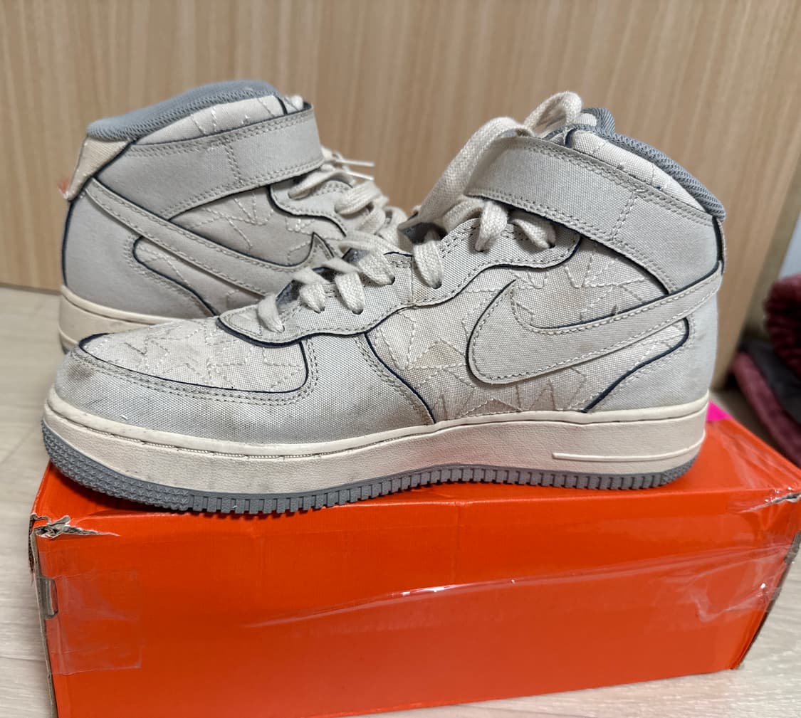 나이키 에어포스 미드 펄화이트 260 상품이미지3