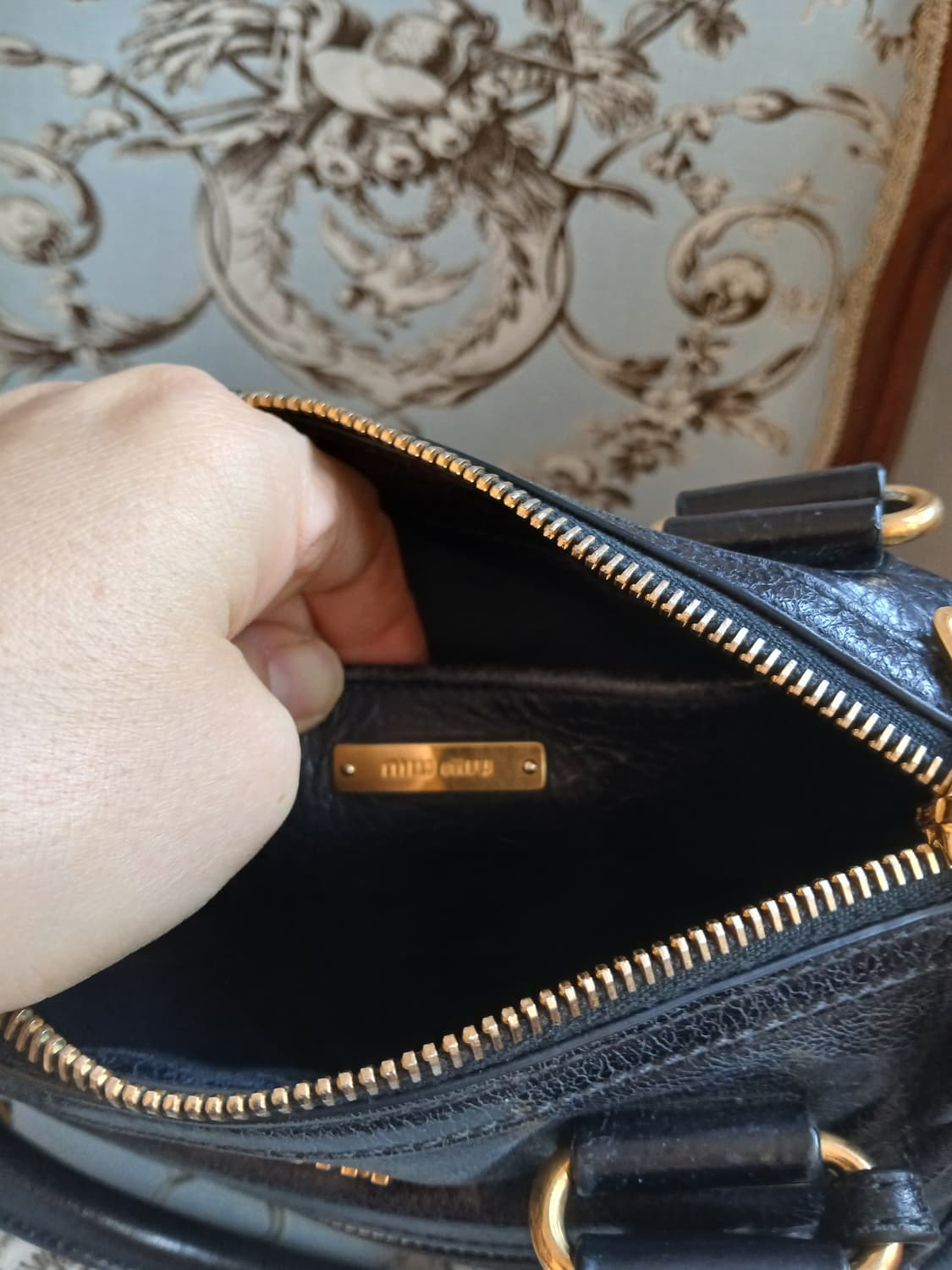 미우미우 미니 크로스백 상품이미지9