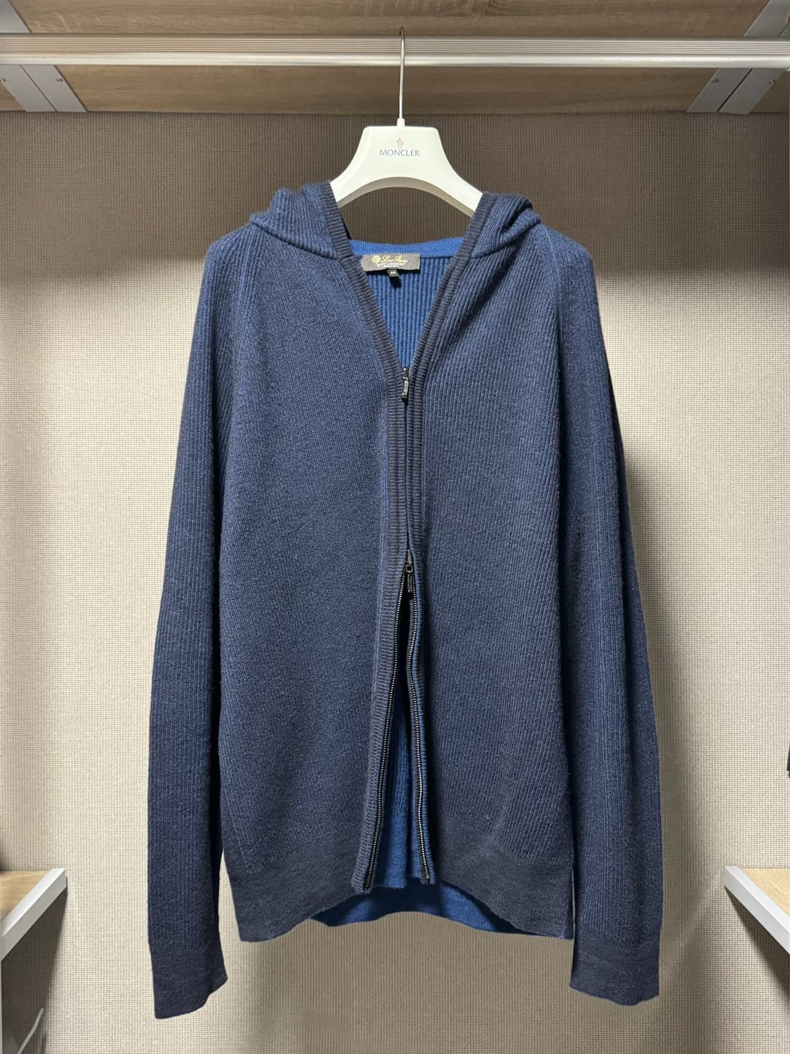 로로피아나 베이비 캐시미어 니트 후드집업 네이비 50 (100) 상품이미지6