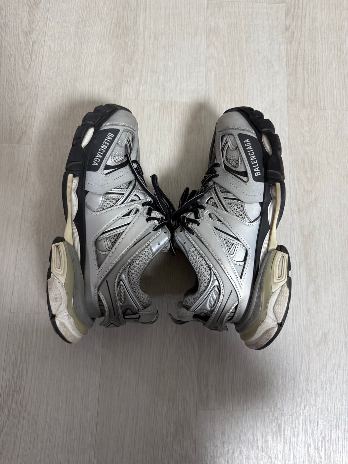 발렌시아가 트랙 40 팝니다 상품이미지4