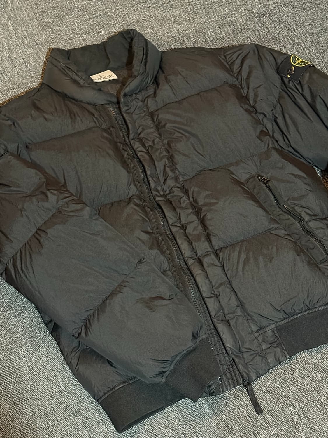 17fw 스톤아일랜드 크링클랩스 패딩 블랙 상품이미지1