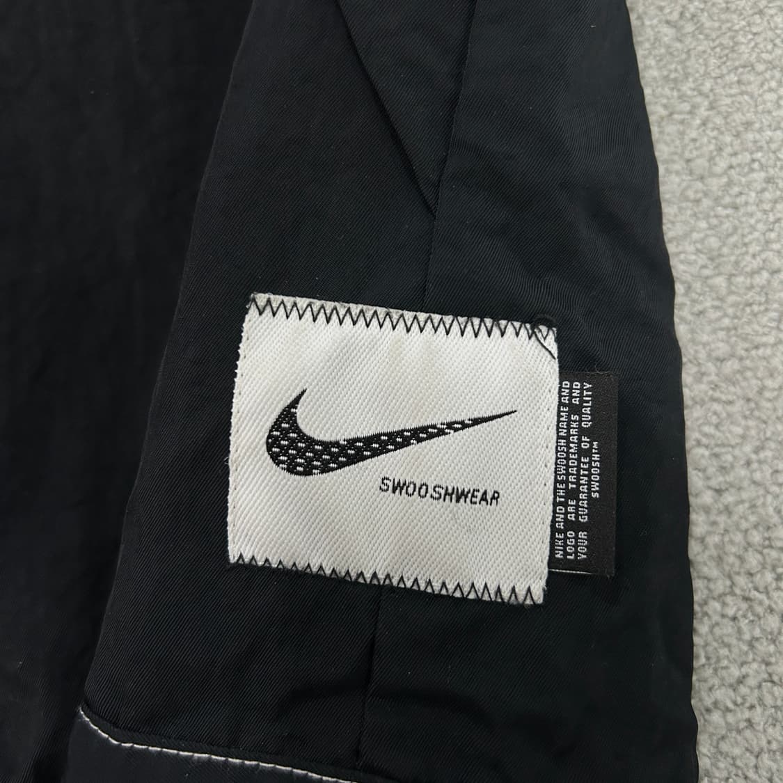나이키 블랙 스티치 바람막이 자켓 s 상품이미지3