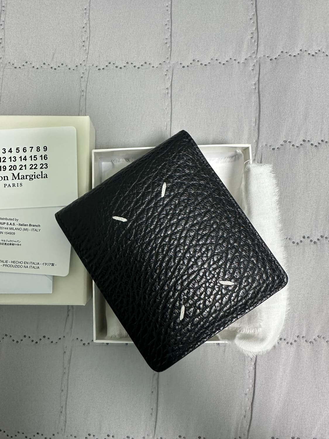 매종 마르지엘라 반지갑 상품이미지1