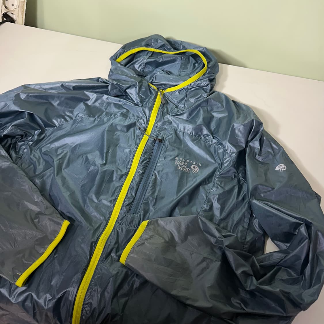 L 마운틴하드웨어 스카치메탈 후디 경량 바람막이 상품이미지2