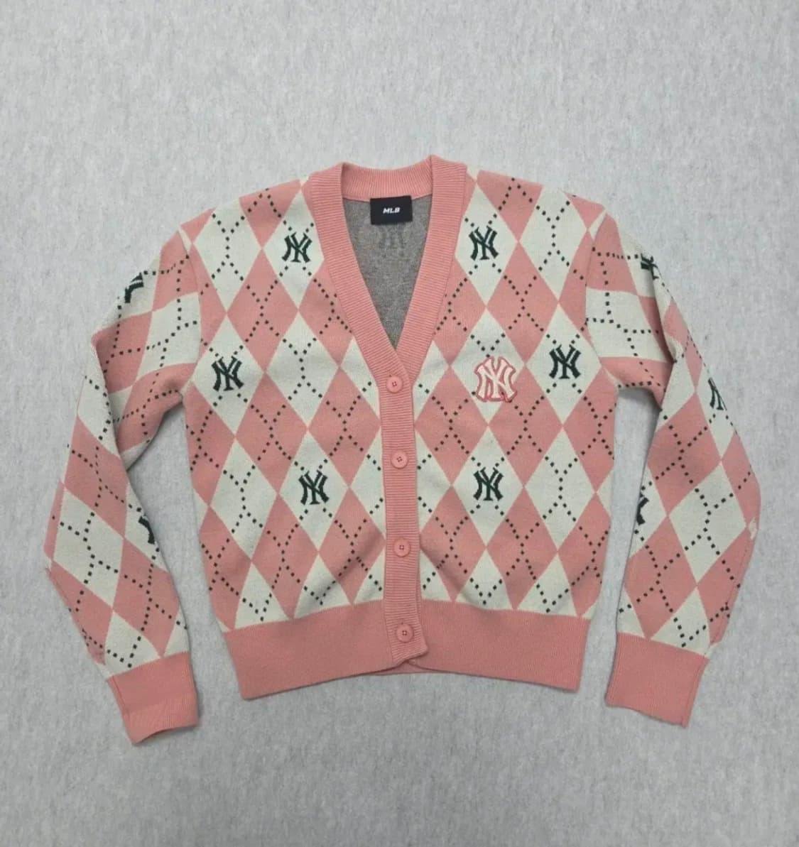 여성 XS MLB 아가일 모노그램 가디건 상품이미지7