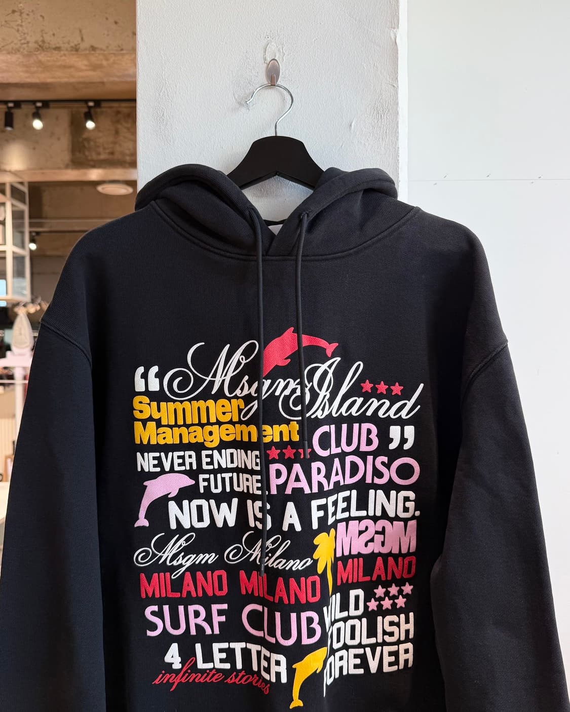 msgm 블랙 그래픽과 로고 프린팅 후디  상품이미지3