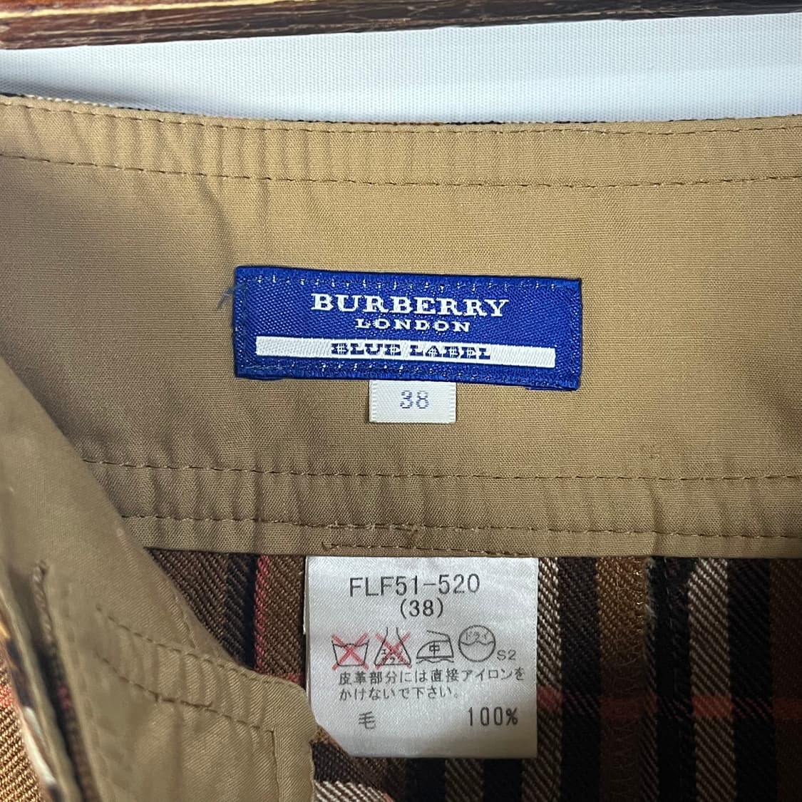 [Burberry] 버버리 블루라벨 체크 벨티드 플리츠 미니스커트 상품이미지5