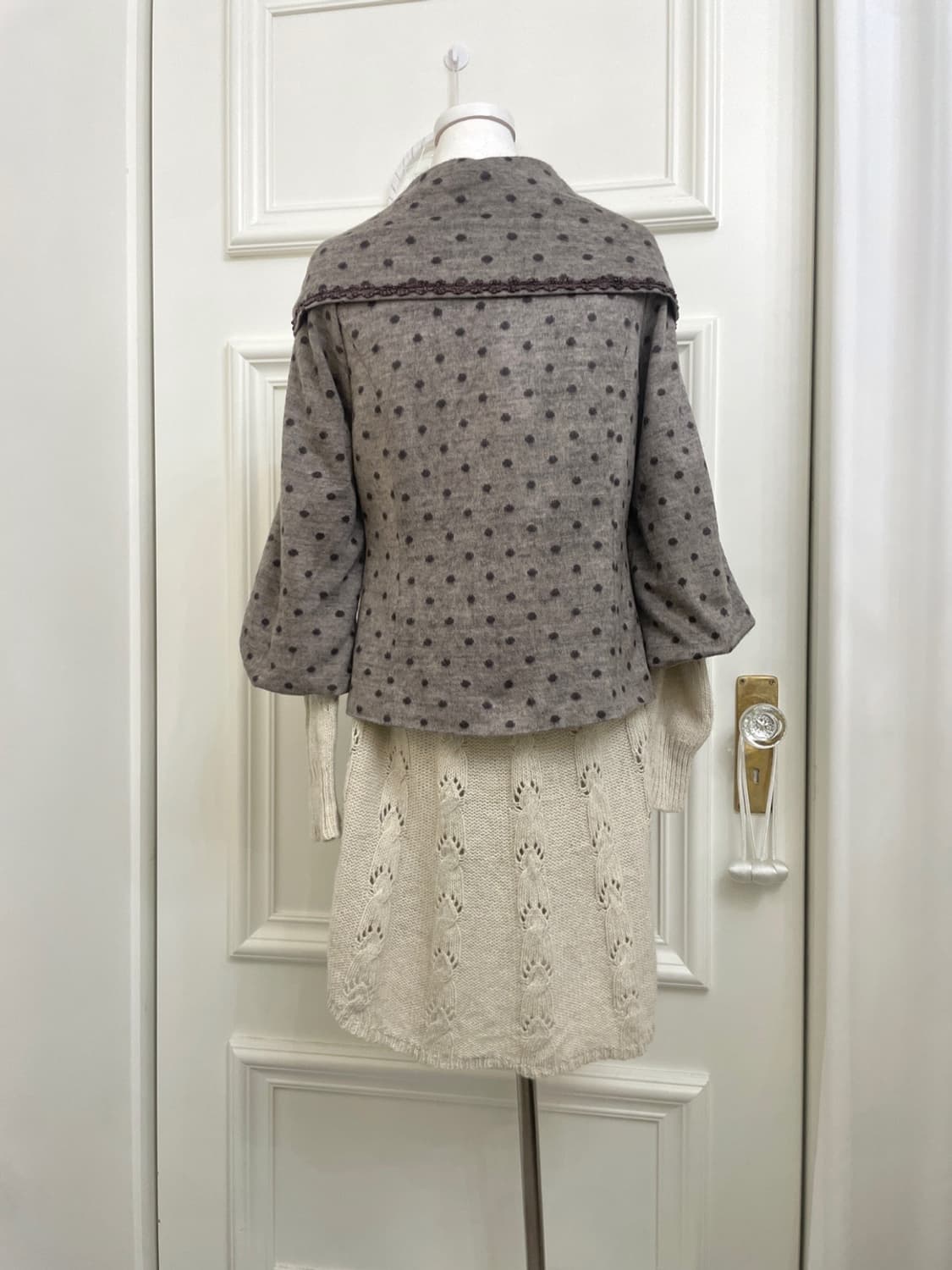 brown dot soft unbalance flower lace poi 상품이미지3