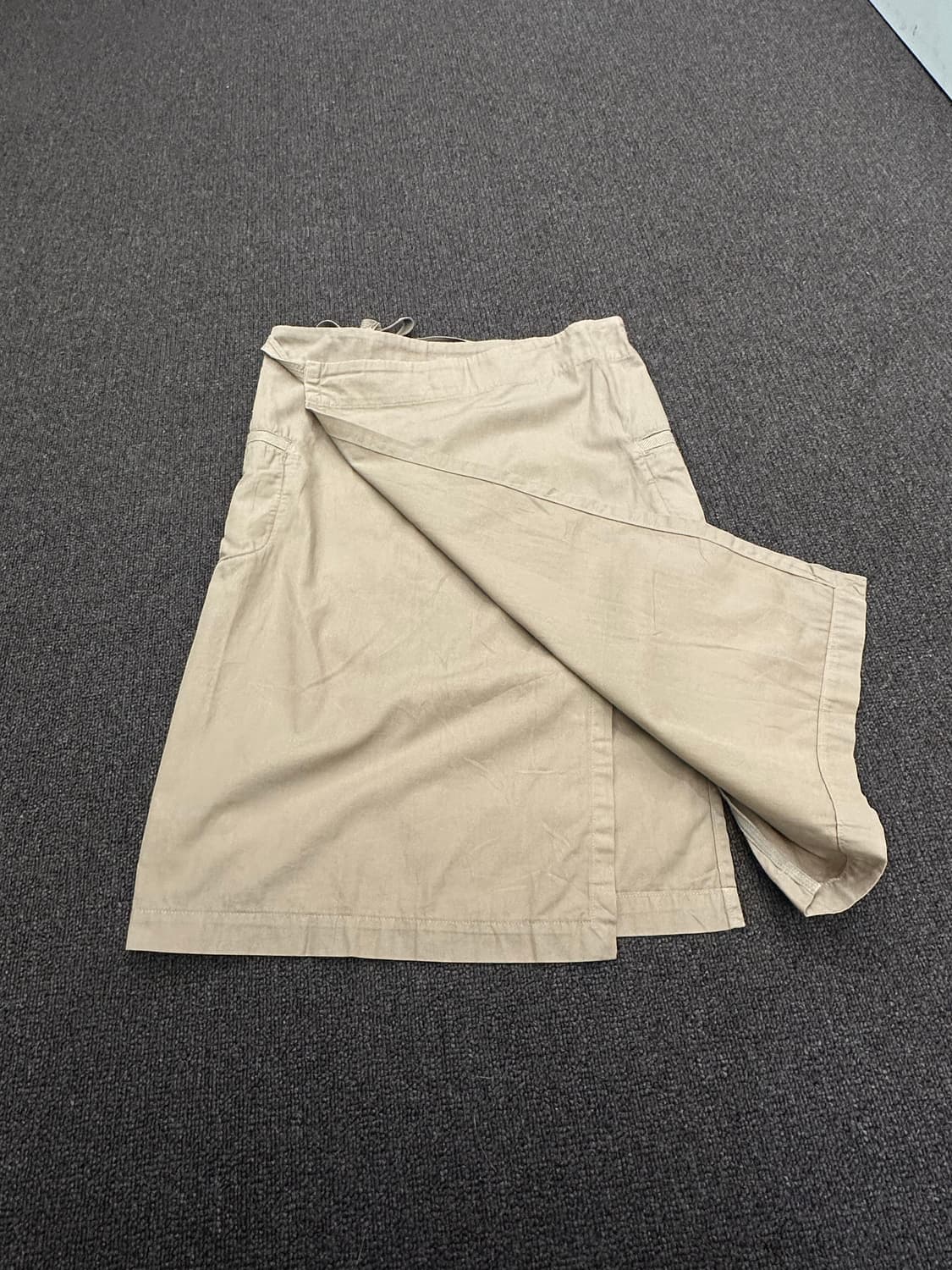 OS)Japanese vintage 베이지 치노 미디 랩스커트 상품이미지4