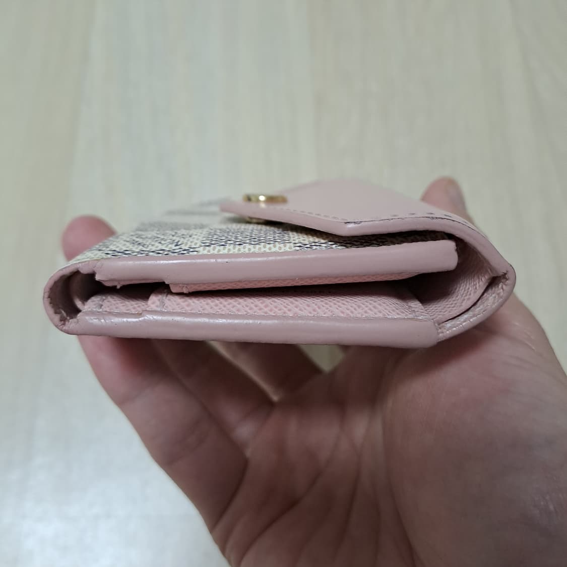 [100%/정품] 루이비통 조에 다미에 아주르 로즈 발레린 지갑 상품이미지10