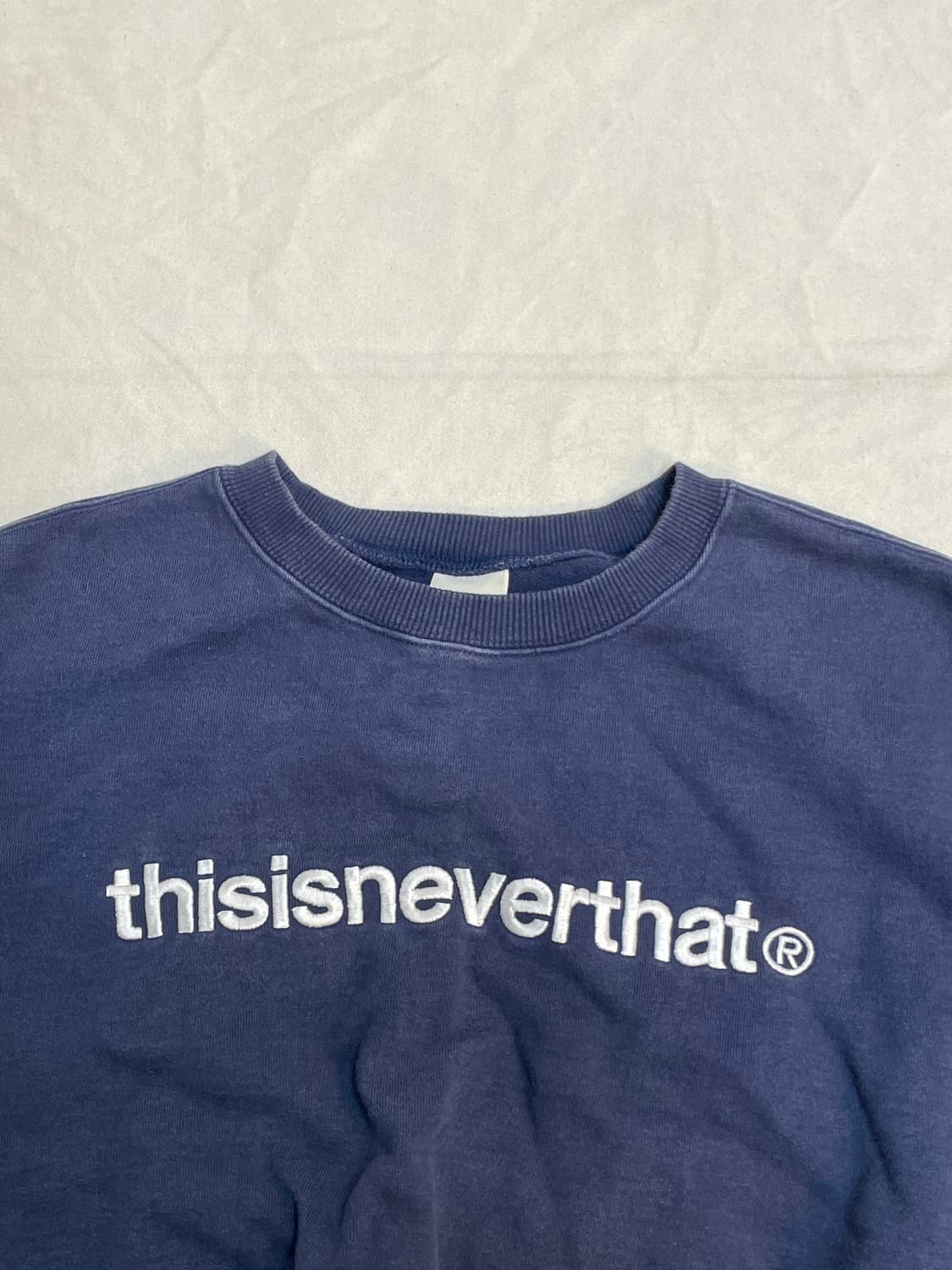 디스이즈네버댓 크롭 맨투맨 상품이미지5