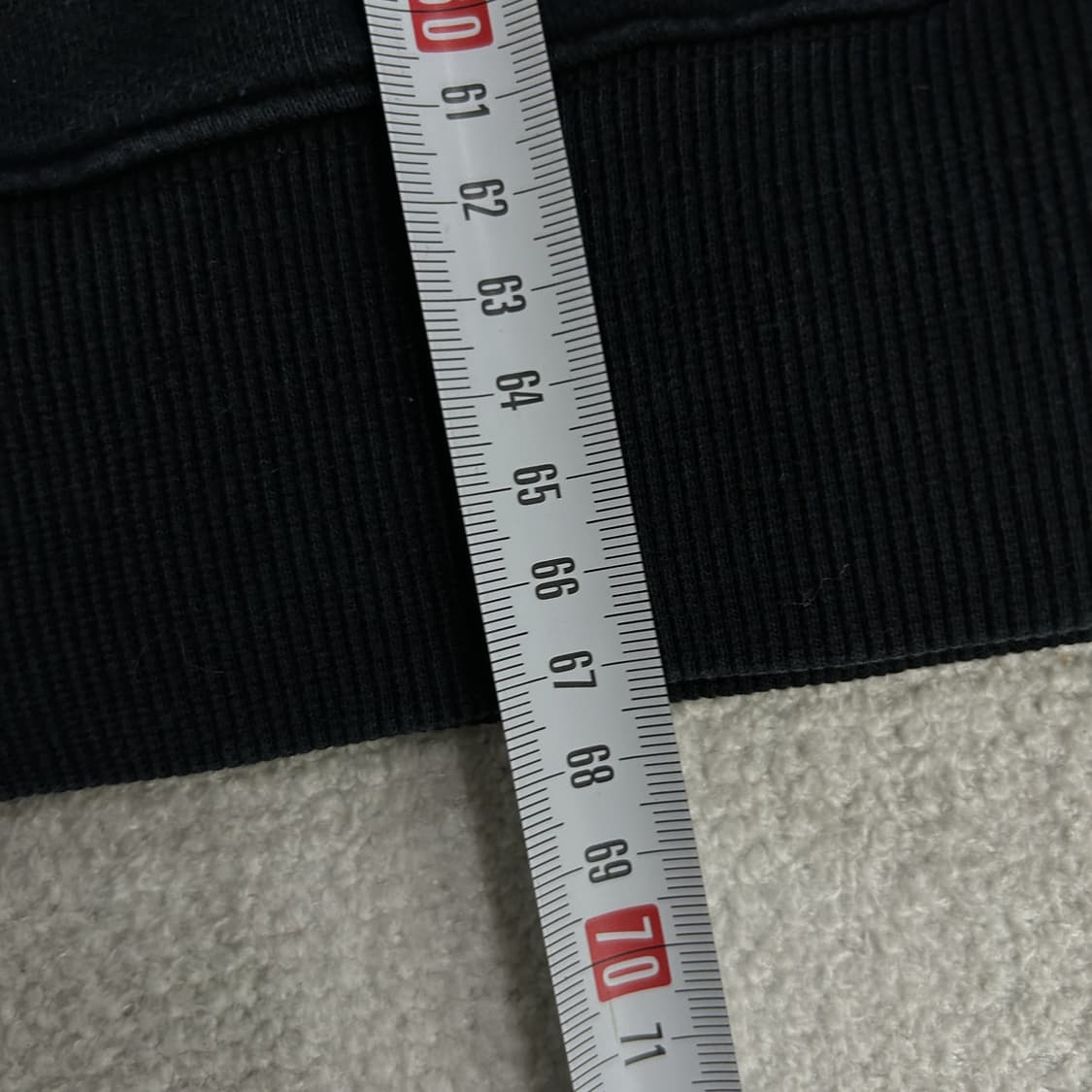 C.P. 컴퍼니 블랙 맨투맨 m 상품이미지7