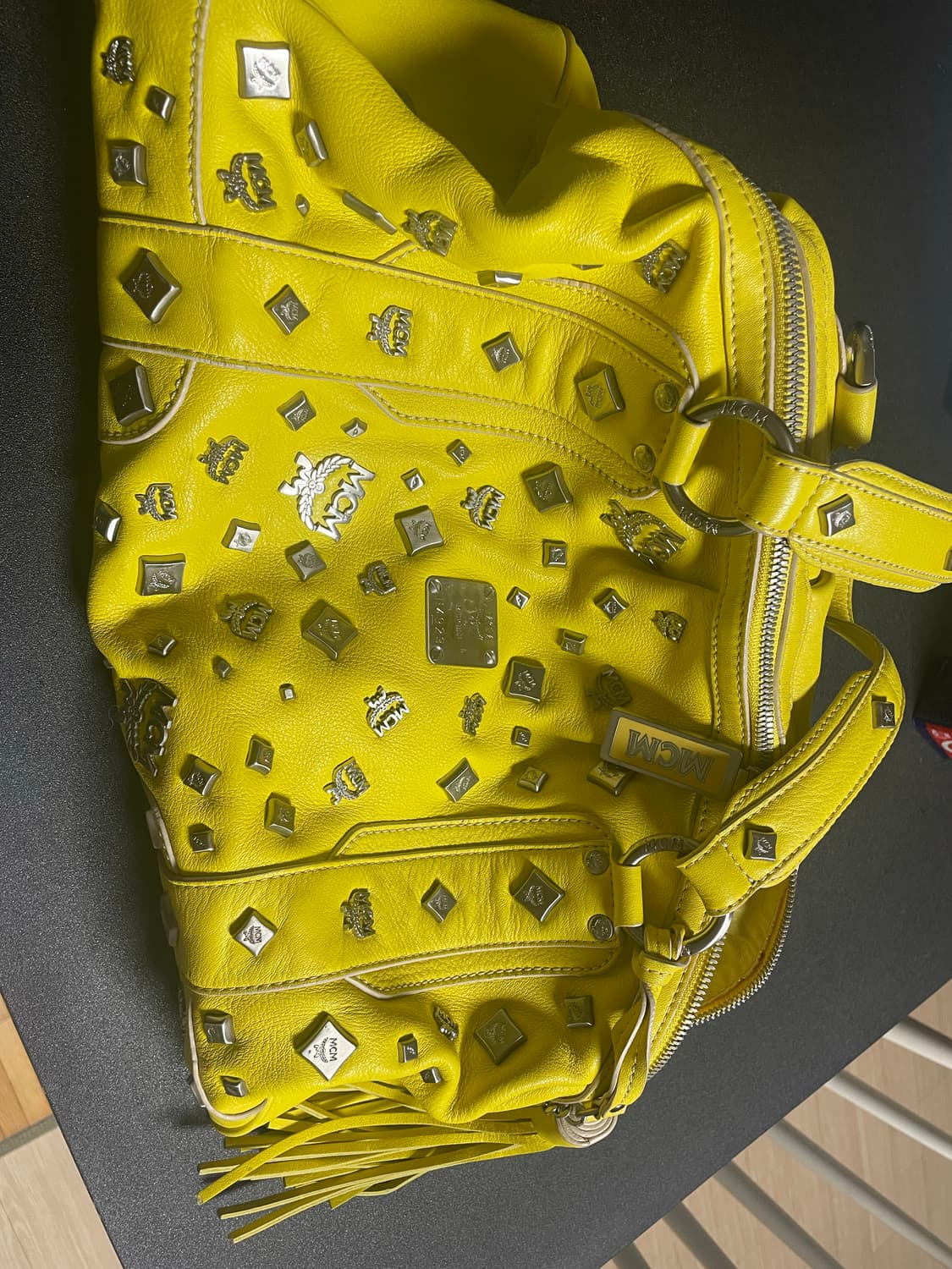 엠씨엠 가방 판매 상품이미지1