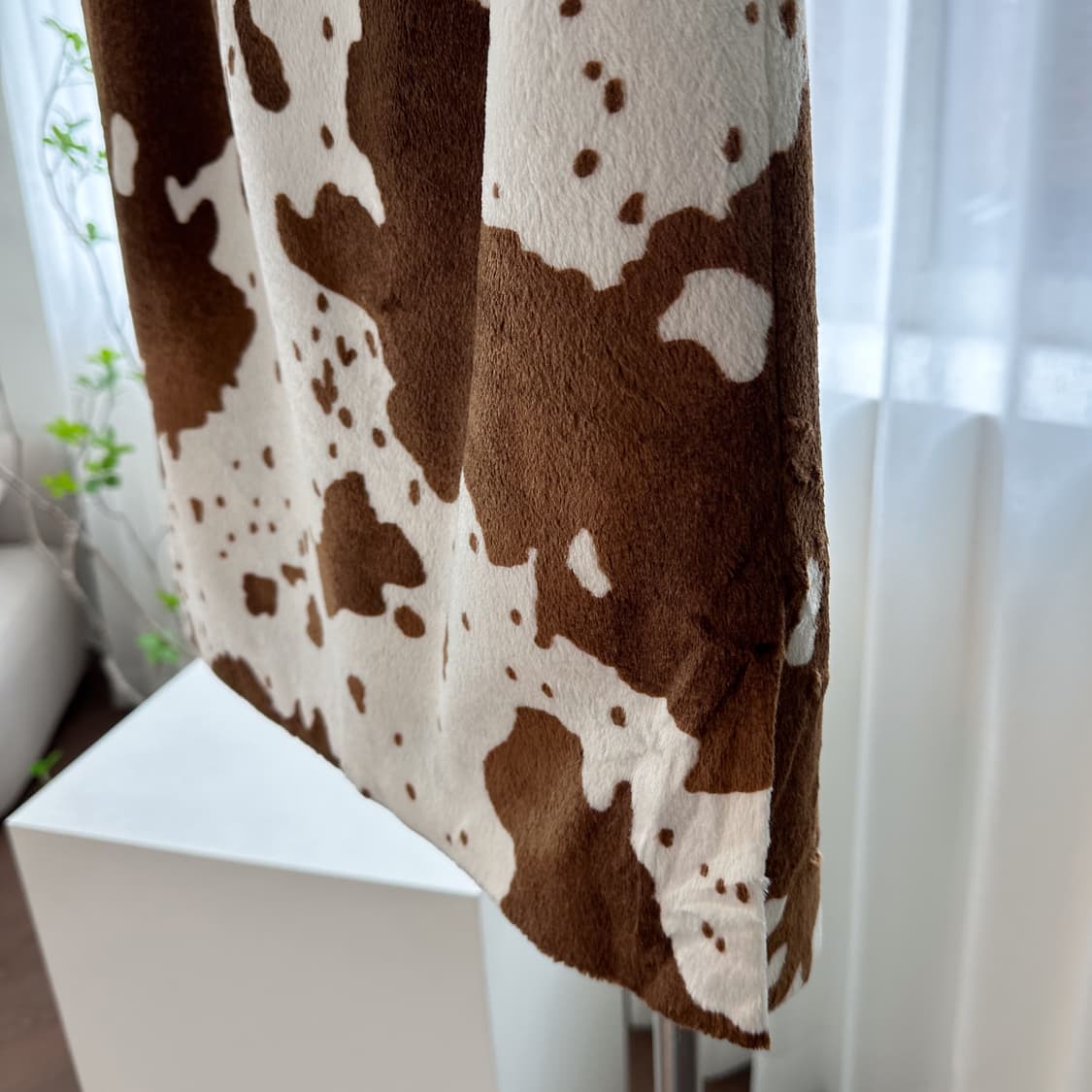 Cow printed fur skirt 상품이미지4