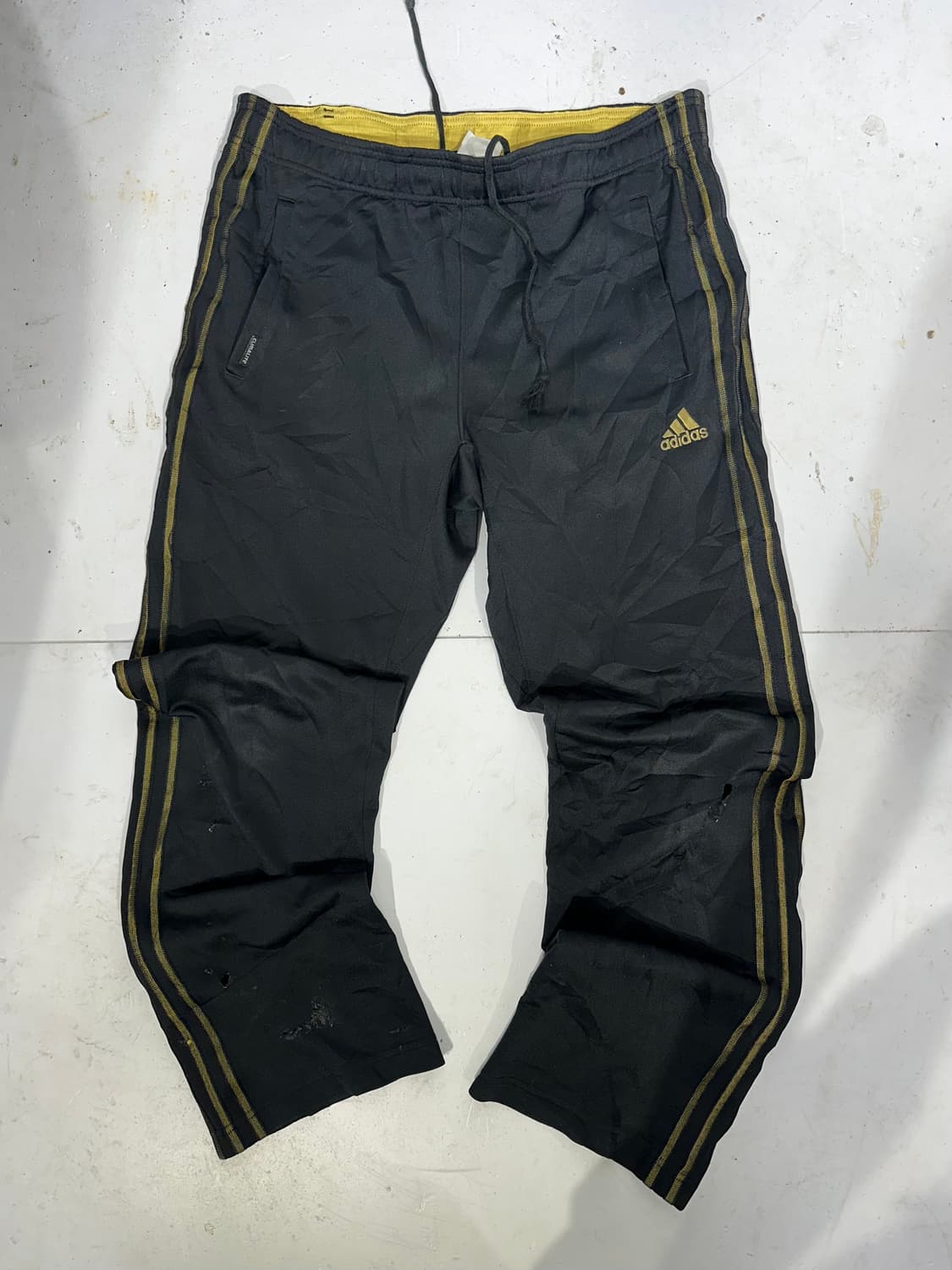 아디다스 블랙 골드 삼선 와이드 추리닝 바지 M 상품이미지4