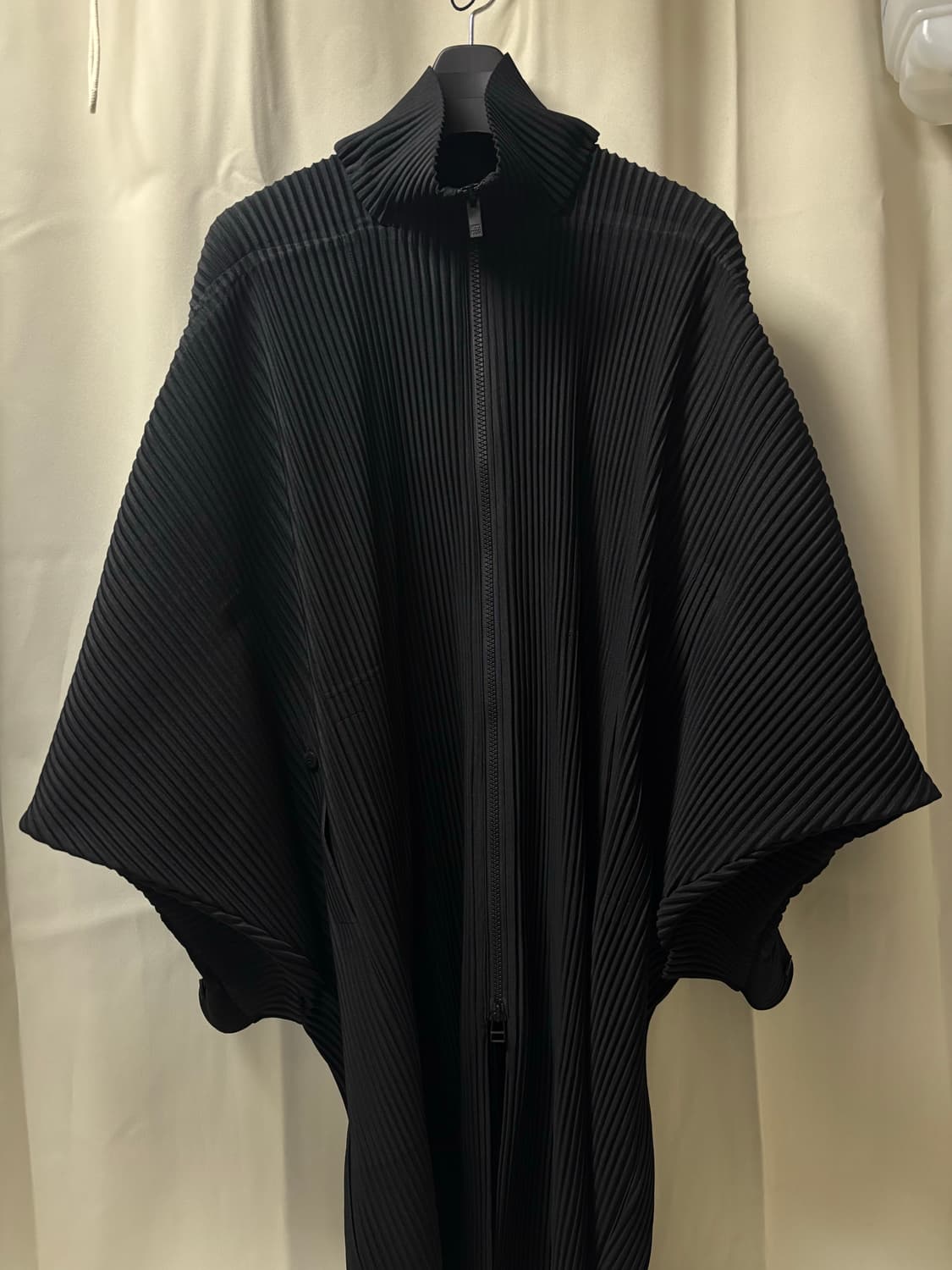 옴므플리세 이세이미야케 플리츠 코트 3사이즈 상품이미지3