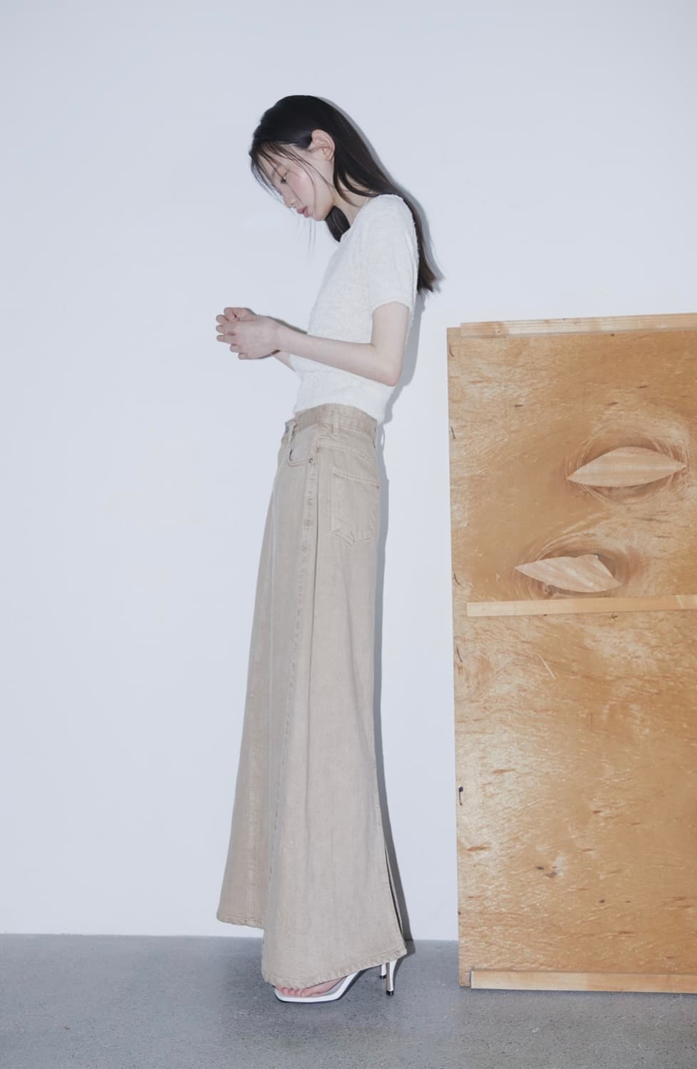 강민경 아비에무아 데님 롱스커트 베이지 상품이미지8