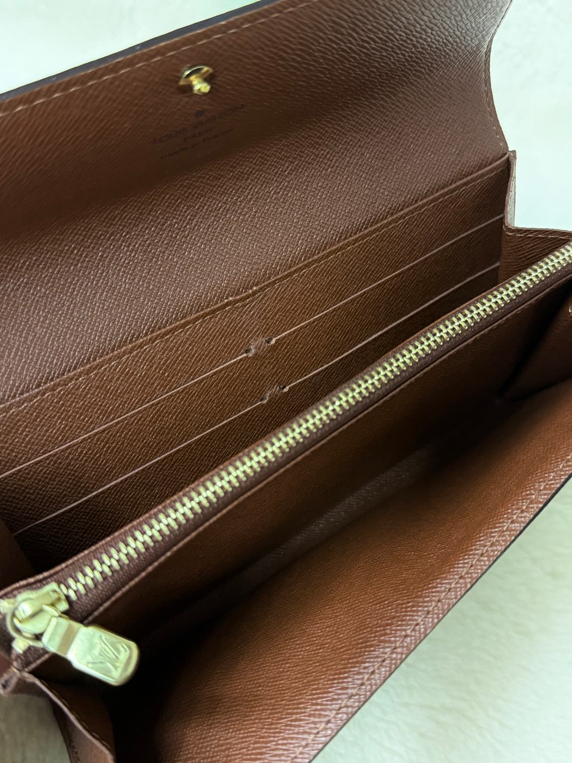 루이비통 모노그램 캔버스 사라 월릿 장지갑 상품이미지4