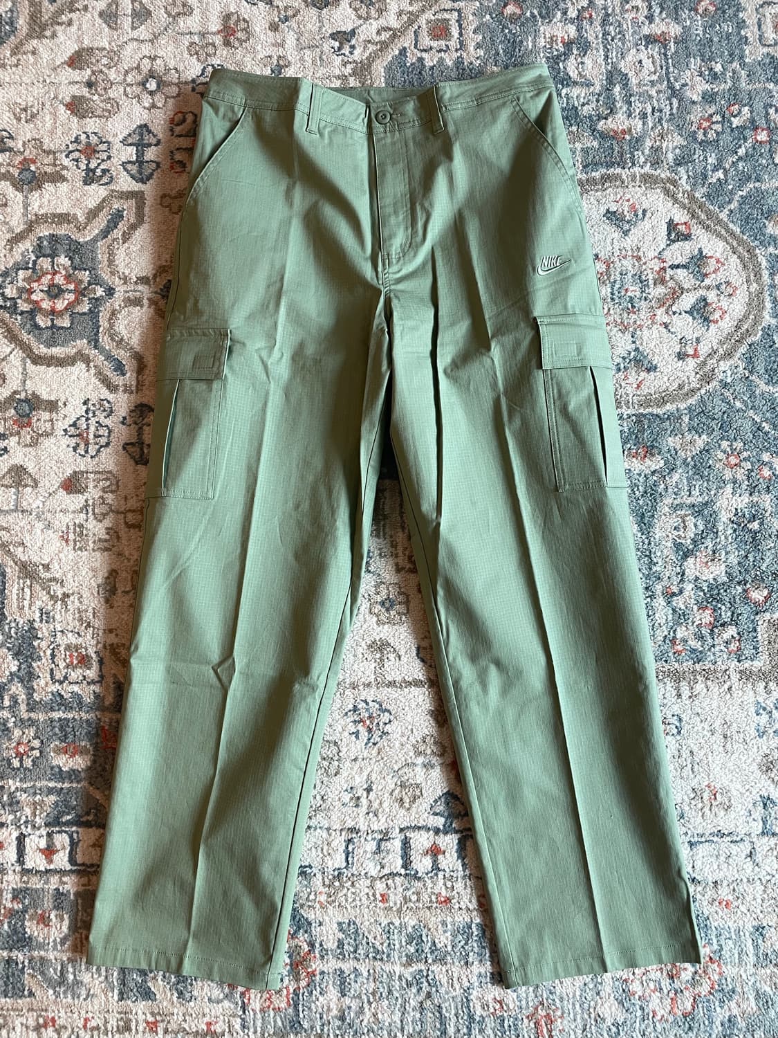 나이키 클럽 카고 팬츠 오일 그린  (새제품,34x32) 상품이미지6