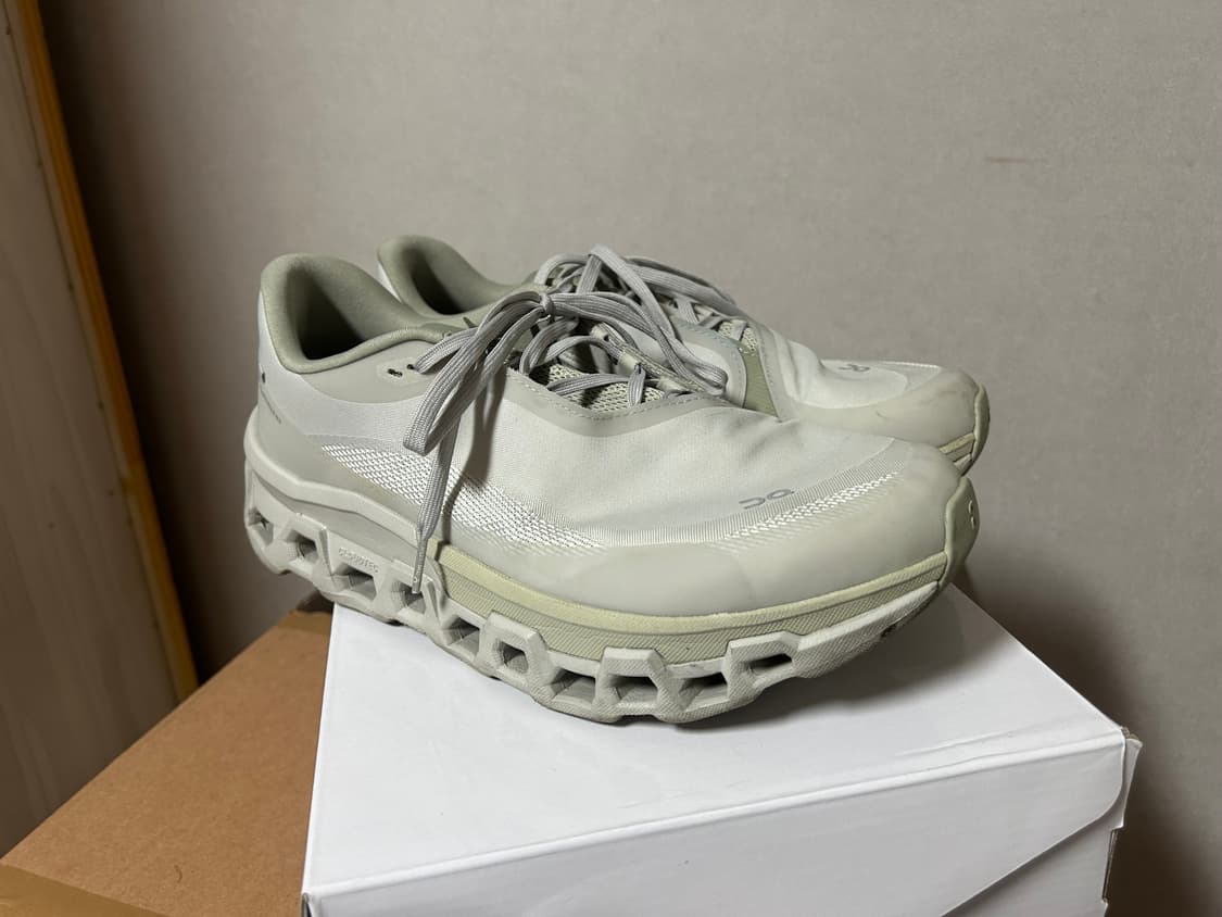 [280] 온러닝 파프 클라우드몬스터2 문더스트초크 상품이미지1