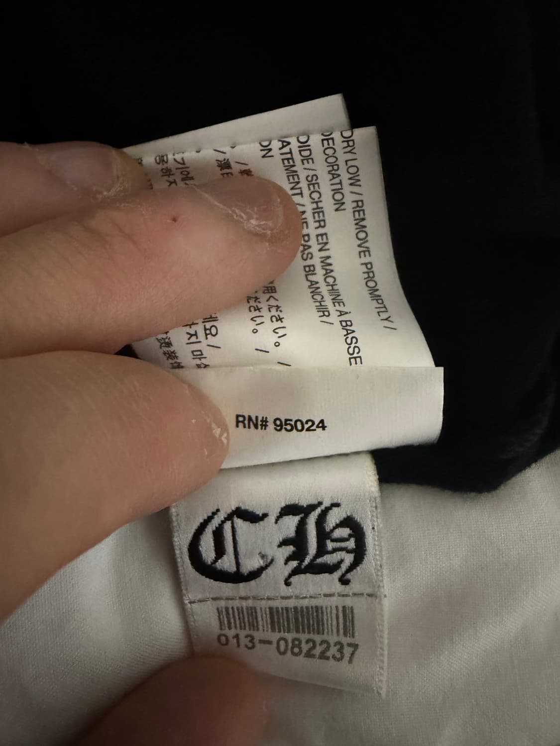 크롬하츠 넥 스크립트 로고 포켓 롱슬리브 티셔츠 블랙 화이트 상품이미지9