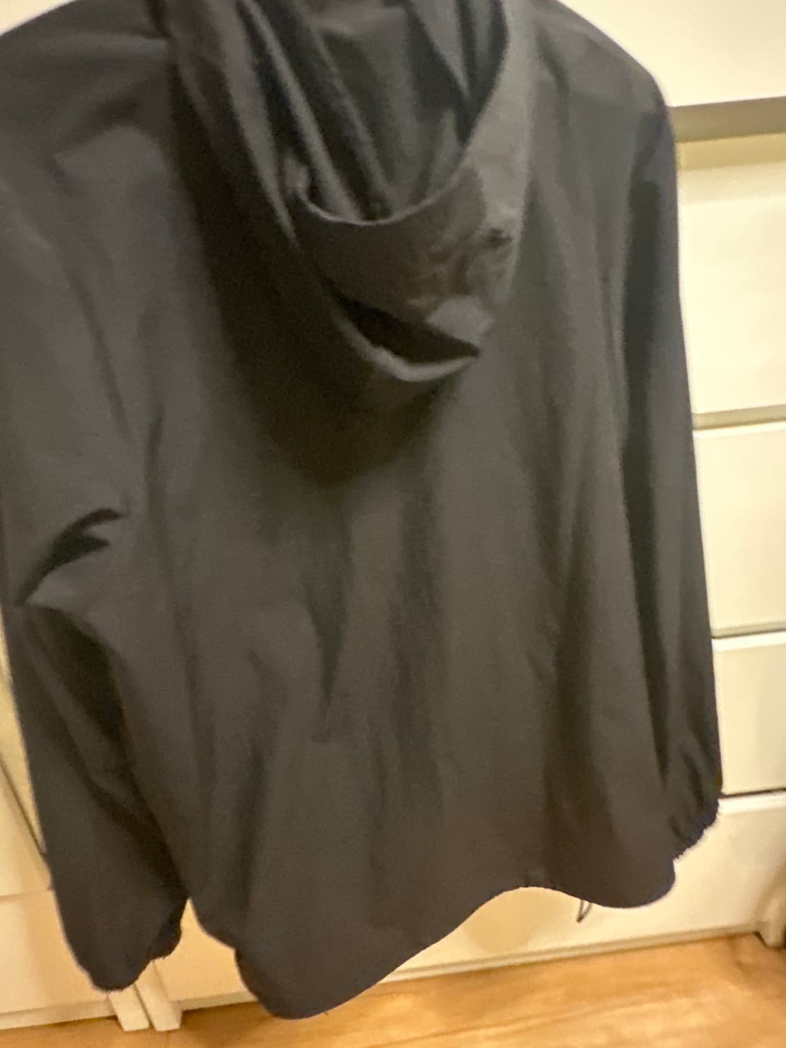 아크테릭스 바람막이xl 상품이미지2