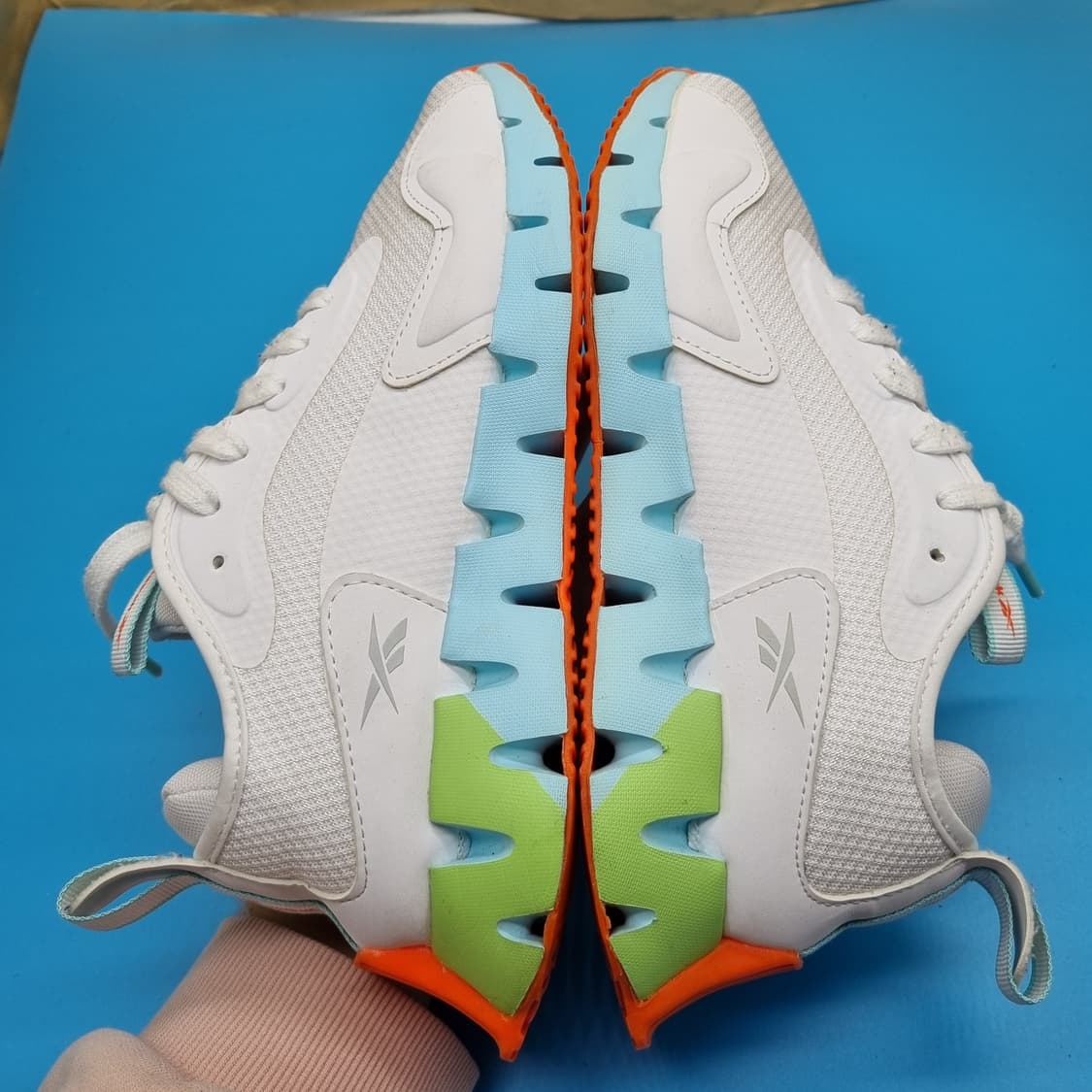 리복 직다이네미카 운동화240 상품이미지5