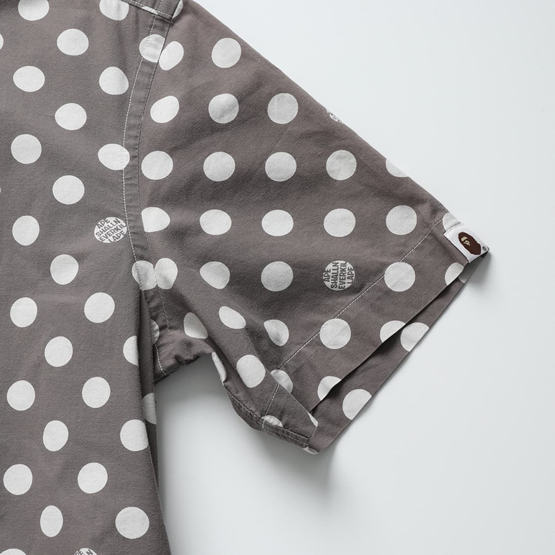 A BATHING APE Polka Dot S/S Shirt 상품이미지8