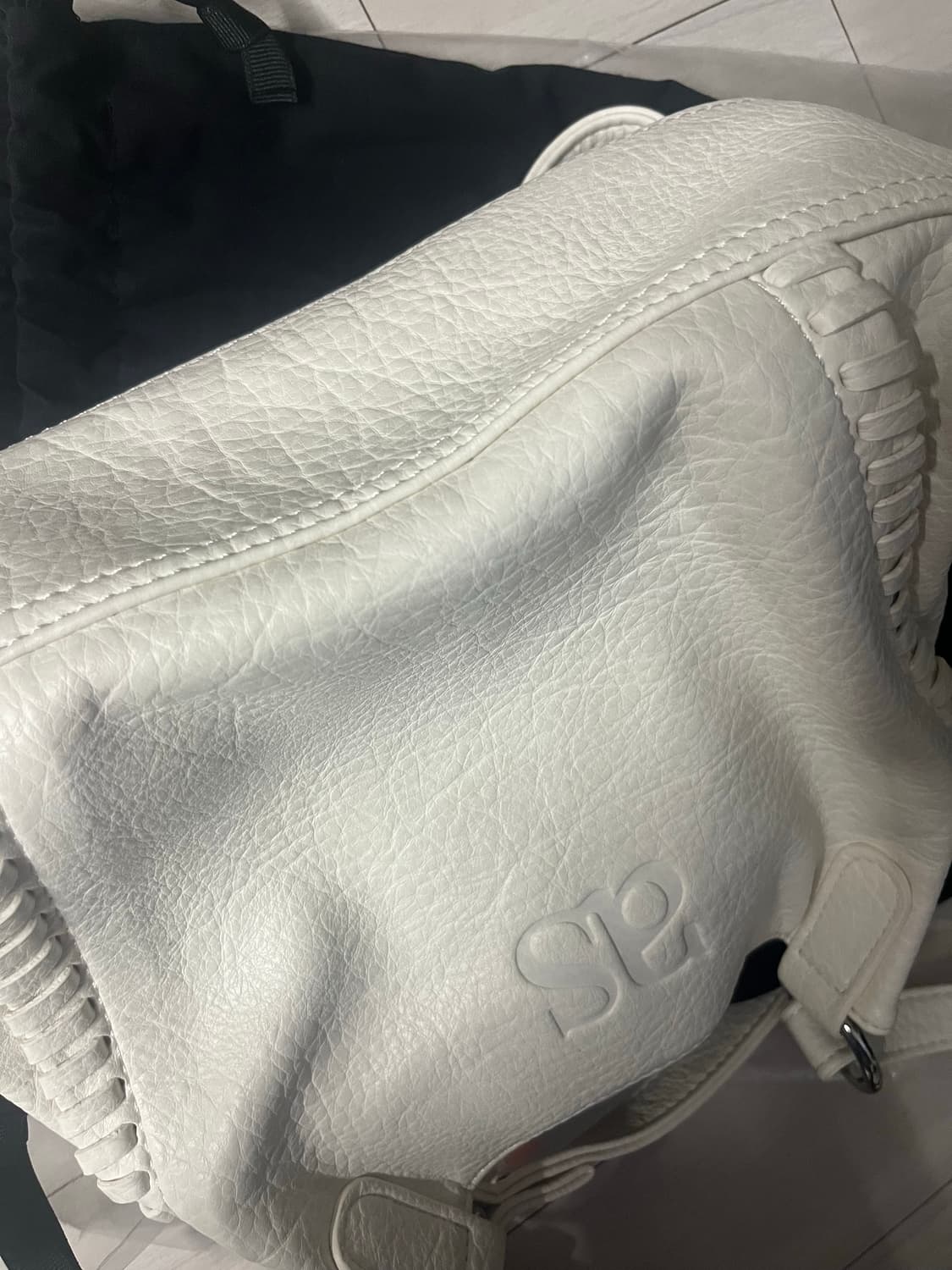 애즈온 보니타 미니백 아이보리 상품이미지3