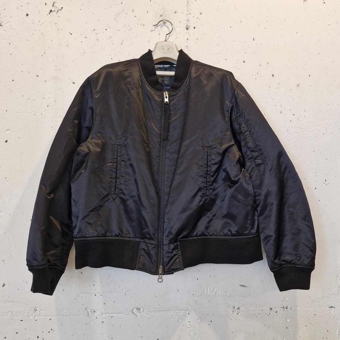 비바스튜디오 리버시블 MA-1 상품이미지4