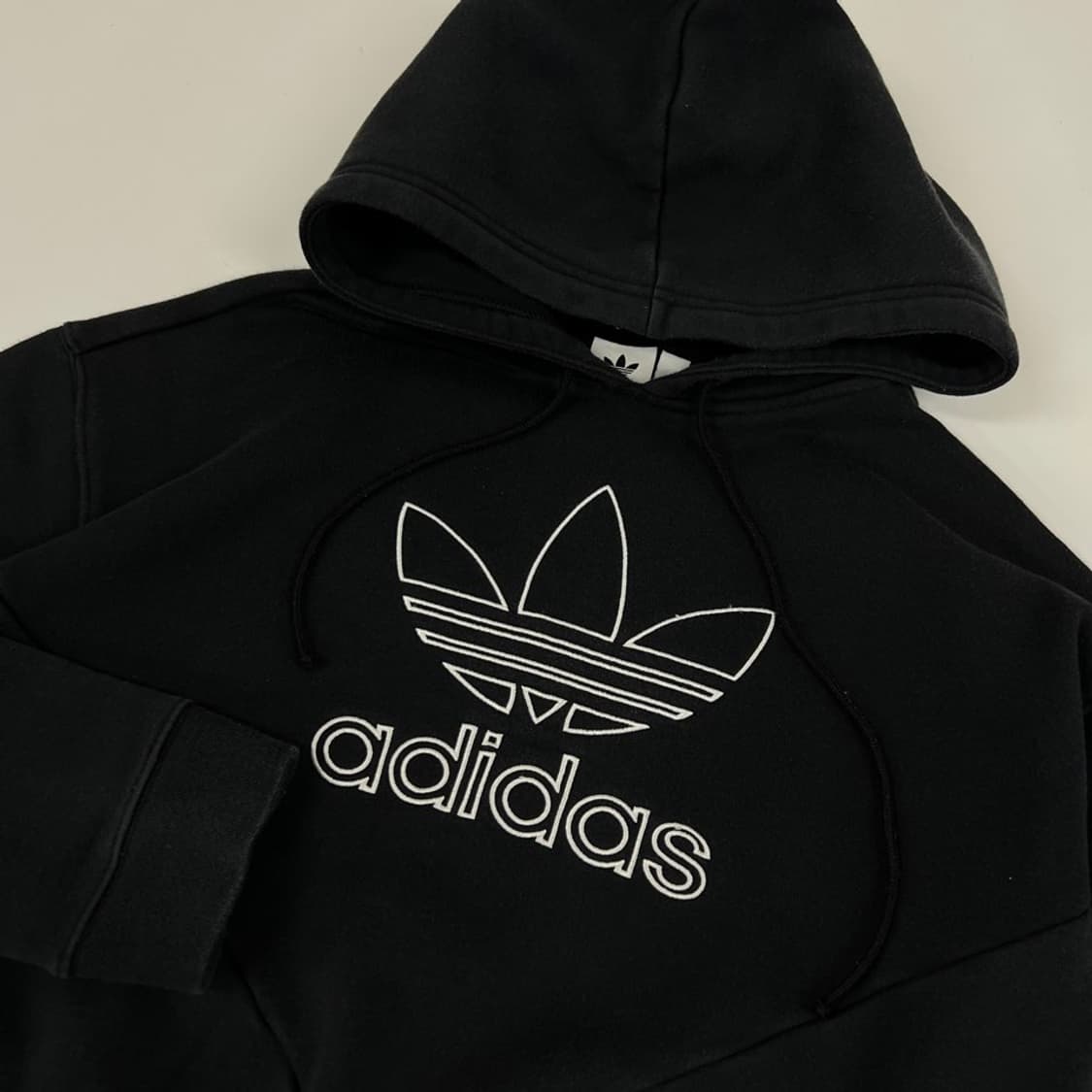 아디다스 크롭 후드티 상품이미지2