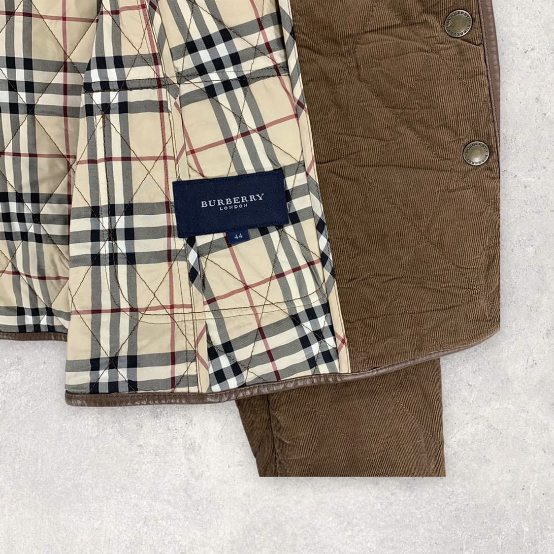 버버리 코듀로이 퀄팅 자켓 상품이미지5