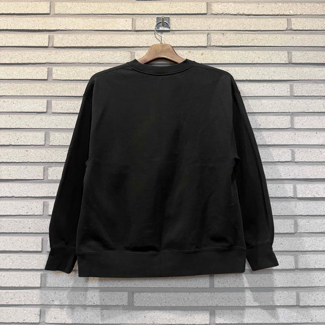 조던 라벨 패치 로고 맨투맨 블랙 컬러 상품이미지5