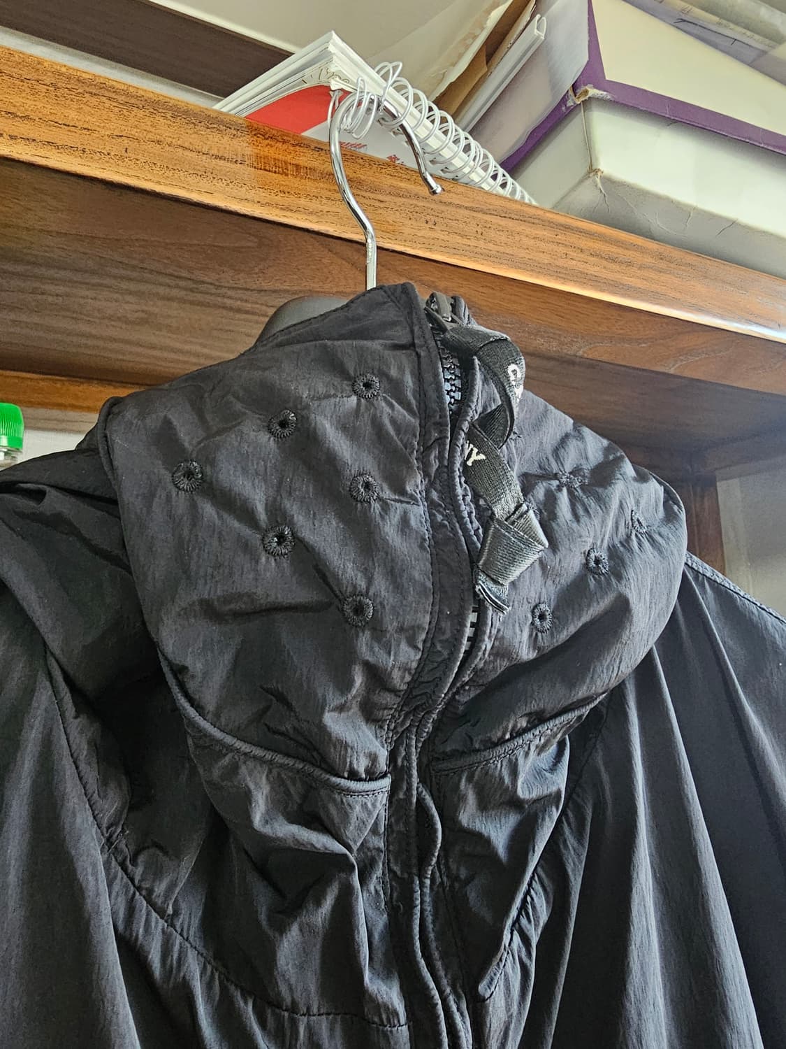 씨피컴퍼니 나일론 블랙 자켓 팔아요 cp컴퍼니 상태 아주 좋음 상품이미지6