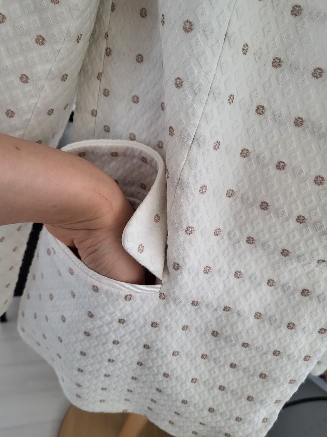 (최상급)Zadig&Voltaire VICTOR FLOWER 블레이저36 상품이미지4