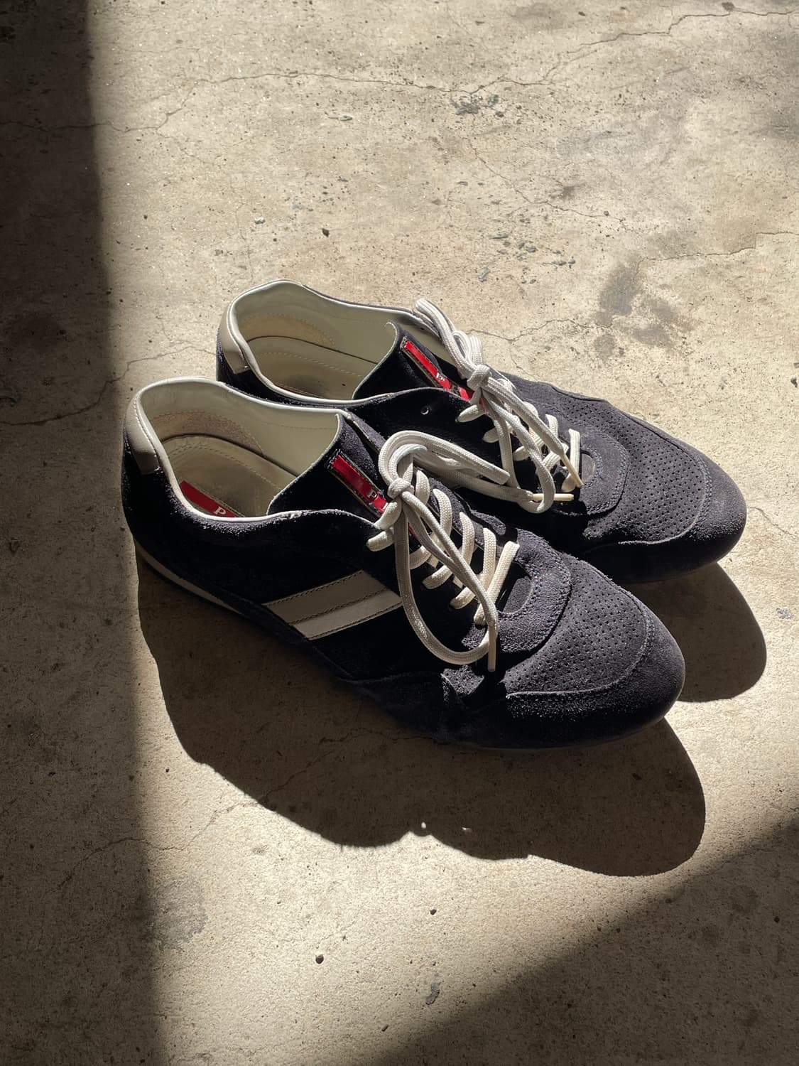 00s Prada Sports Suede Low Flat Shoes 상품이미지4