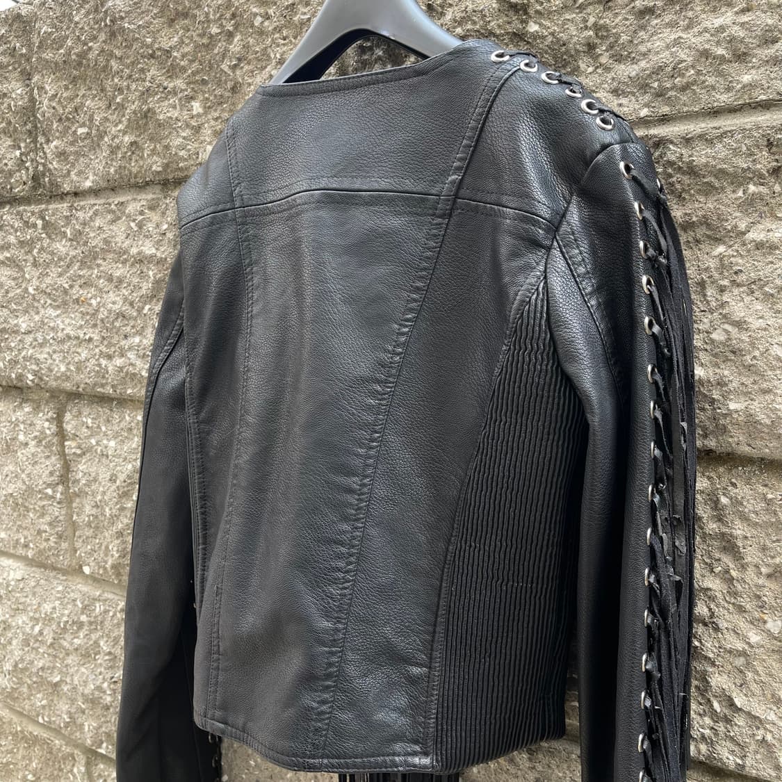 [M] YAMEI  레이스업 디테일 프린지 여성 레더 자켓 상품이미지7