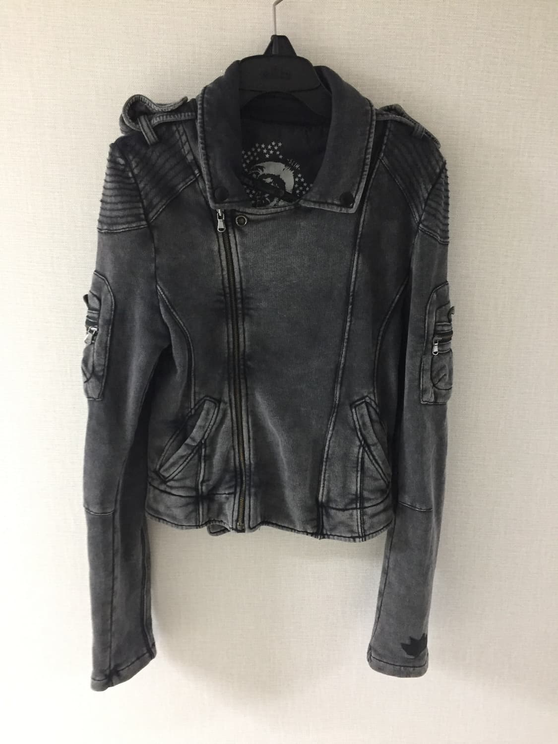 디젤 사선 디테일 자켓 상품이미지1