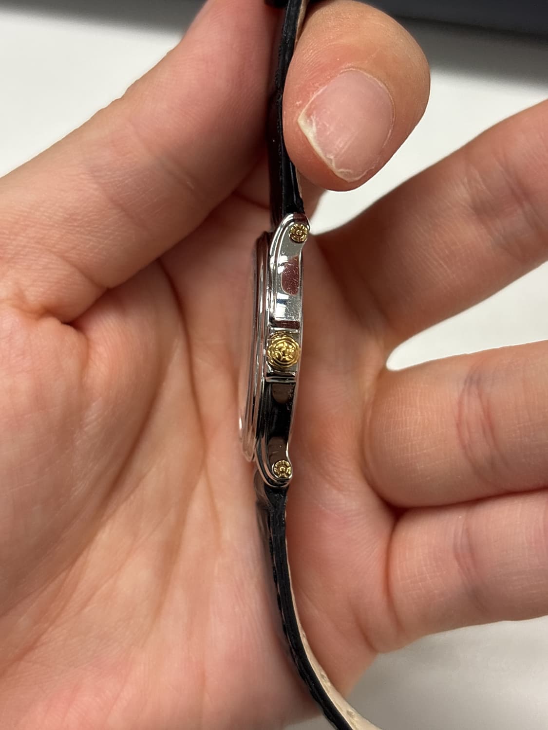 [정품] 빈티지 쇼메 쿼츠 가죽 손목시계 chaumet 상품이미지8