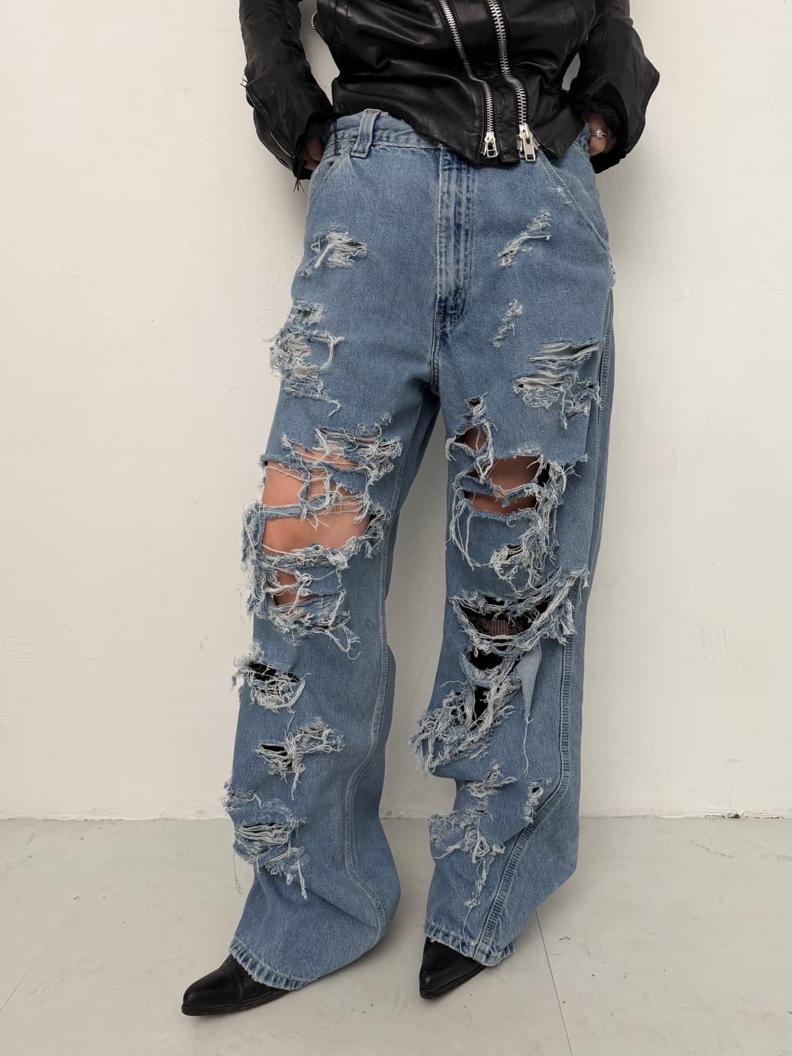 Levi’s 디스트레스 와이드 진 상품이미지2