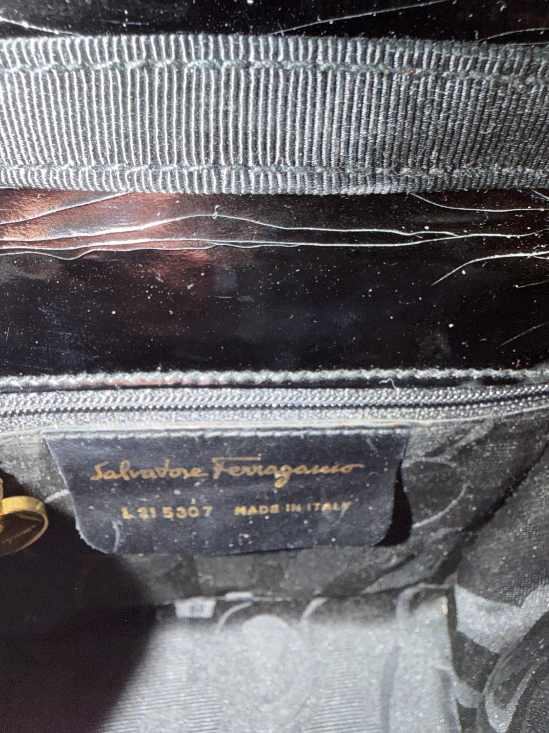 페레가모 바라리본 백 상품이미지4