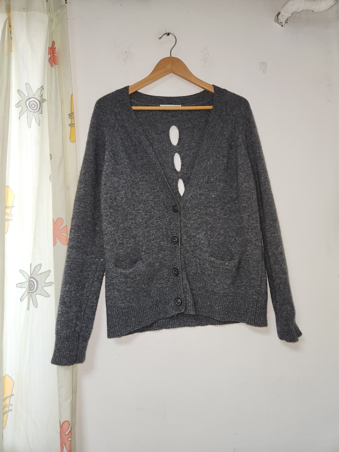 회색 브이넥 니트 가디건 F(~88) 상품이미지1