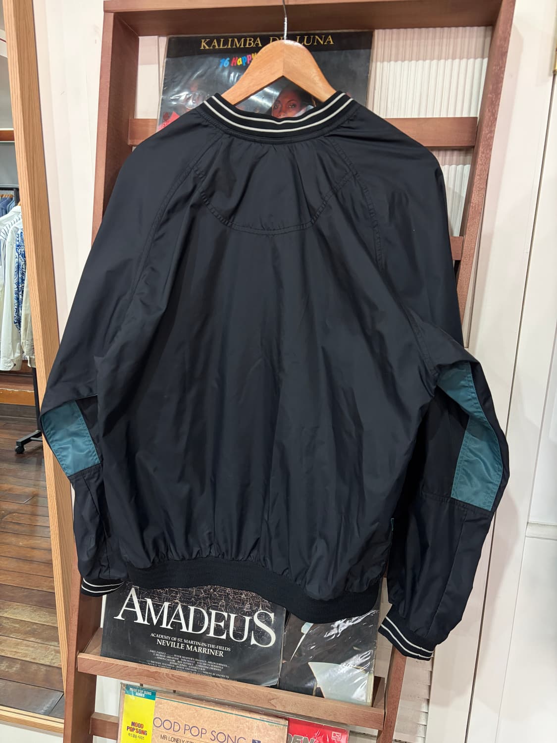 J41 90s 나이키 미들로고 풀오버 윈드브레이커 상품이미지5