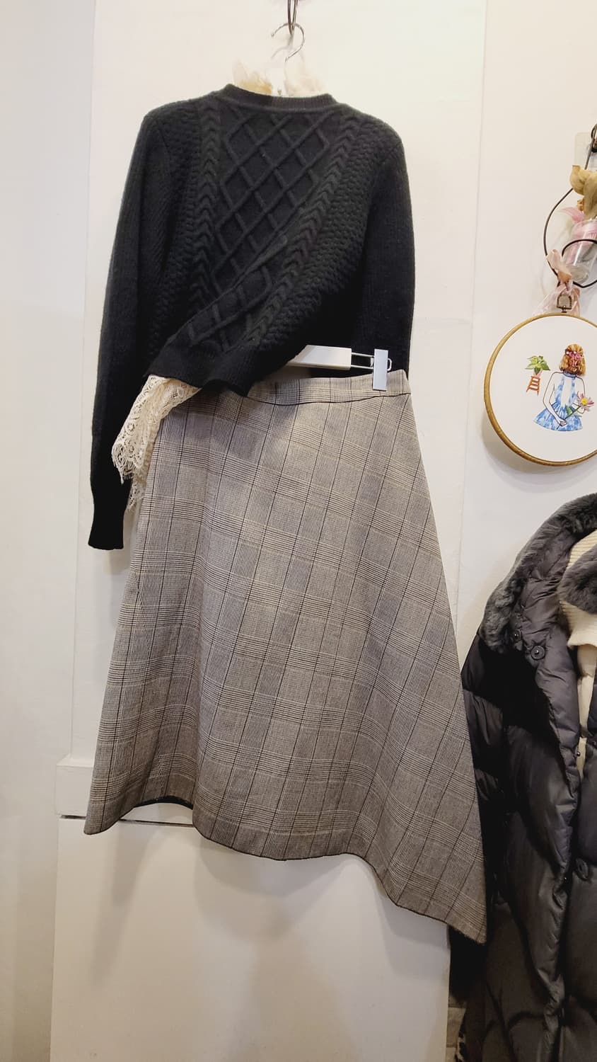 시스템 리본 케이블 가디건.보브 언발체크스커트 상품이미지6