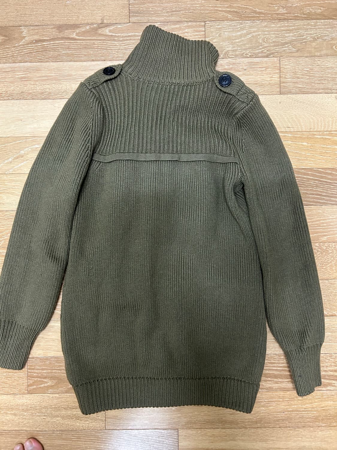 정품)버버리 브릿 니트 가디건 올리브 S/한국 95 상품이미지2