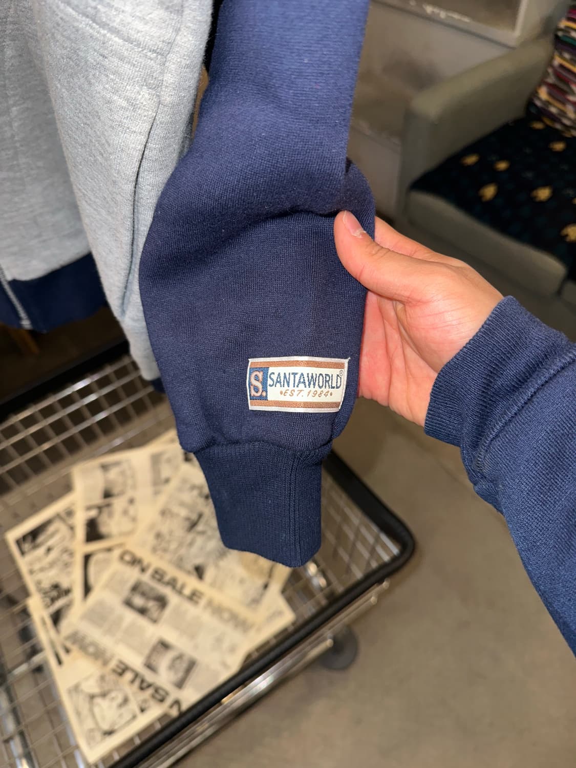 90‘s Santa World logo print hood zip-up 상품이미지8