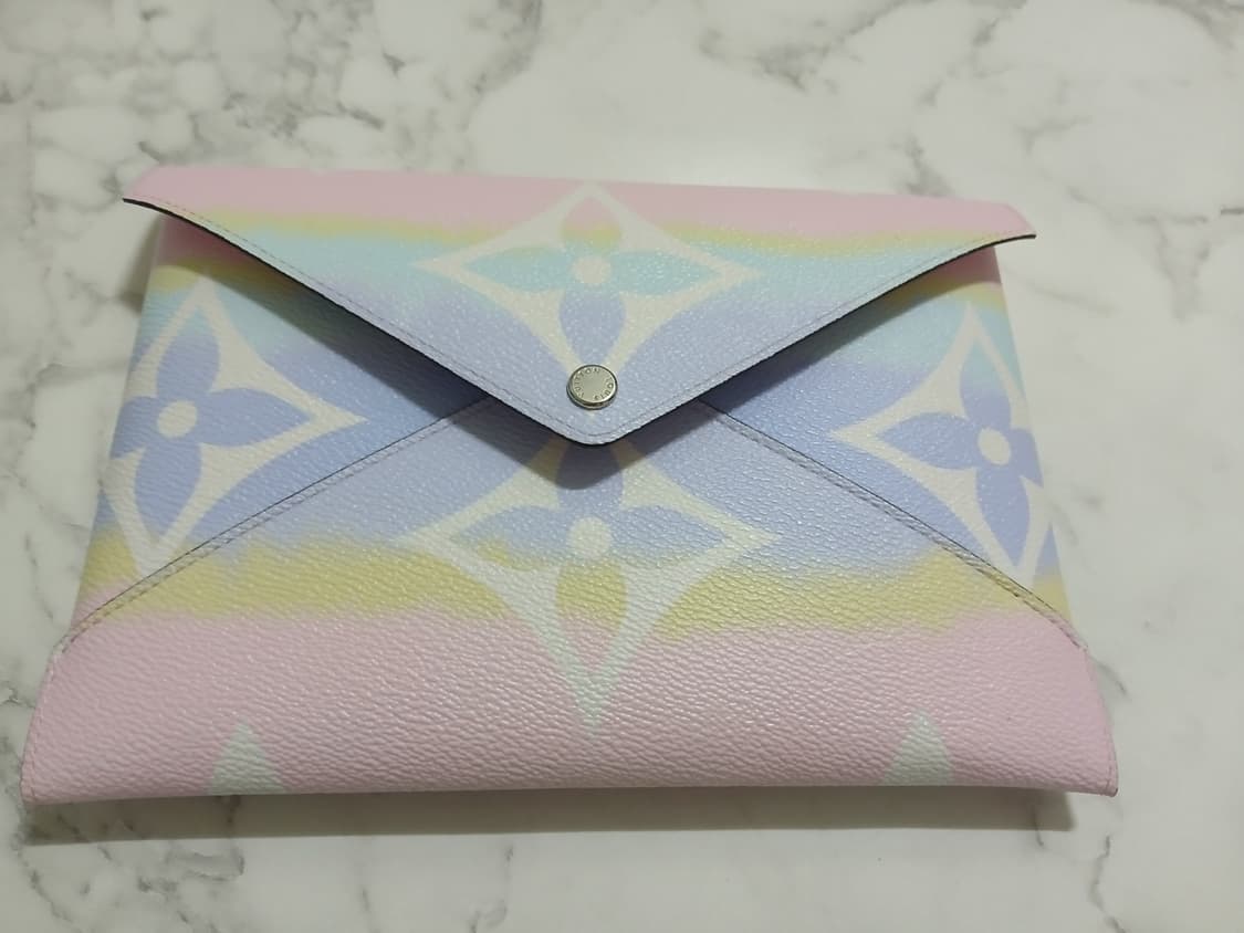 루이비통 한정판 포쉐트 에스칼 키리가미 클러치 상품이미지1