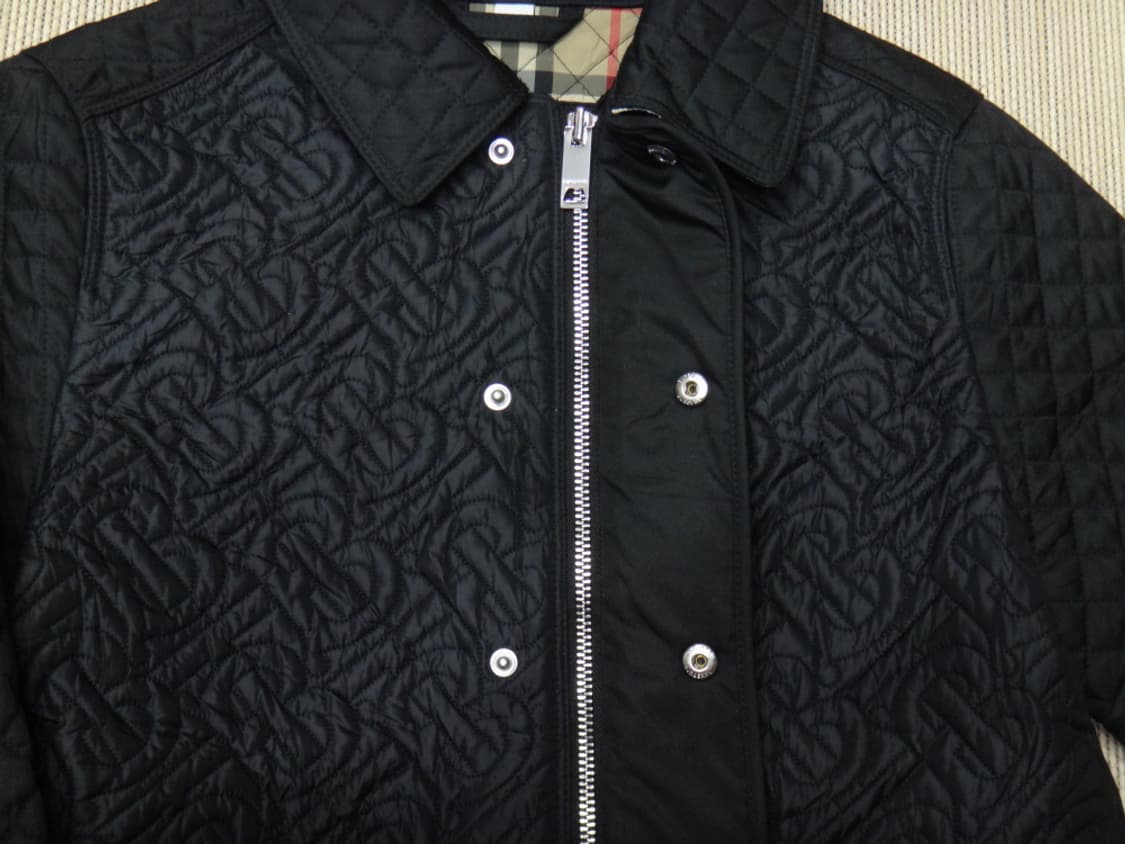 (12Y) 버버리 키즈 모노그램 퀼팅 패널 자켓 블랙 상품이미지4